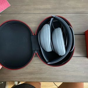 Beats Studio Wireless Headphones
